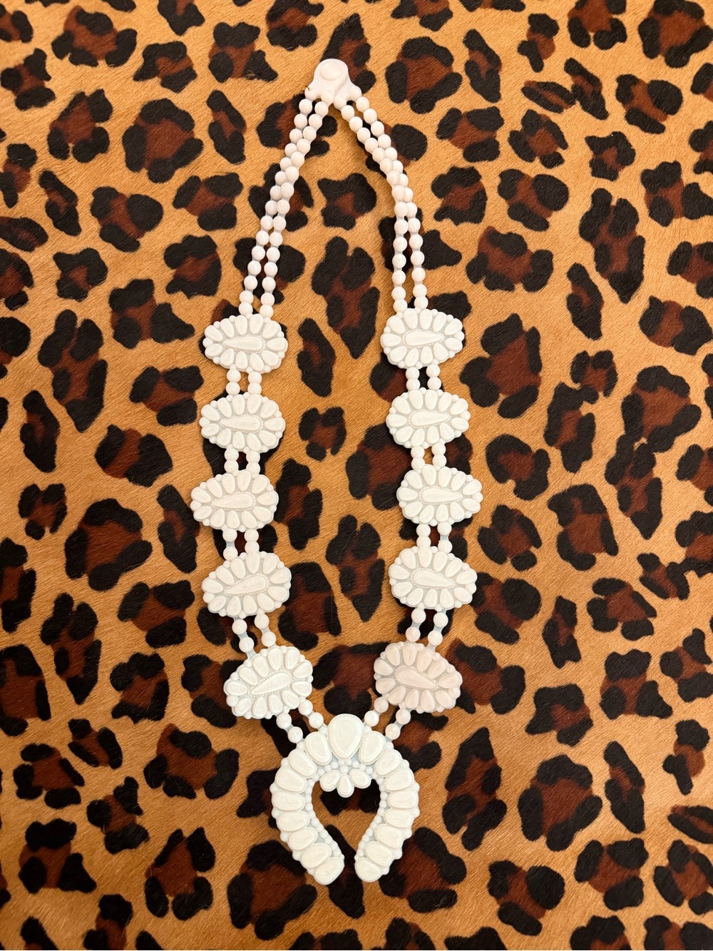 Rahya Golden Hour Necklace in Pearl